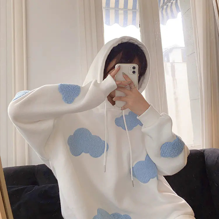 Kapuzen-Fleece-Sweatshirt mit Wolkenmotiv