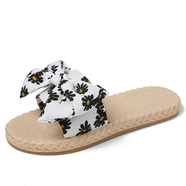Women's Summer Flat Beach Casual Sandals - Slip-On Style - Trendy Attic Store01