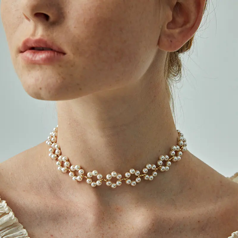 Floral Pearl Choker Necklace - Elegant Woven Design