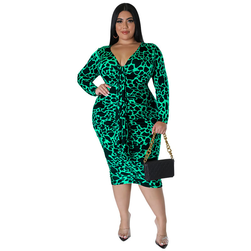 Plus Size Women's Leopard Print Sheath Dress