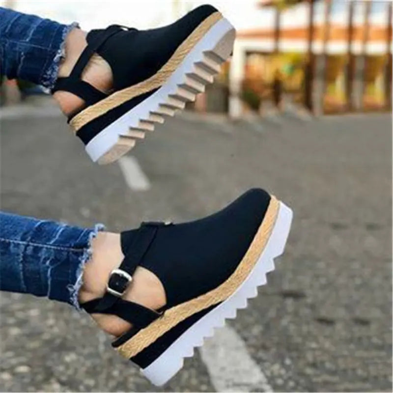 Plateau-Keilabsatzschuhe für Damen