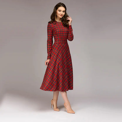 Long Sleeve Round Neck Dress with Elegant Checkered Belt