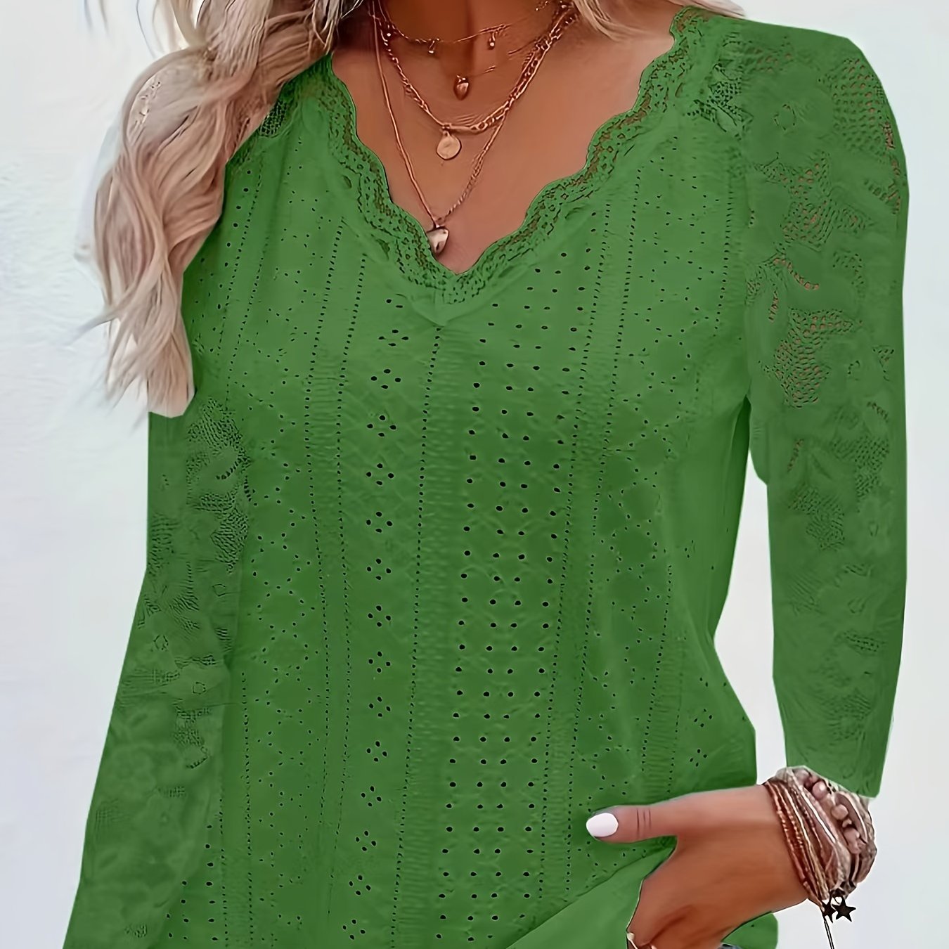 Chic Contrast Lace V-neck Eyelet T-Shirt