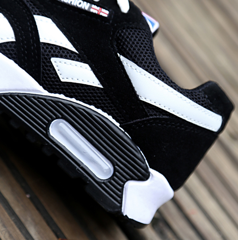 Mesh Thick-Soled Height-Increasing Running Shoes