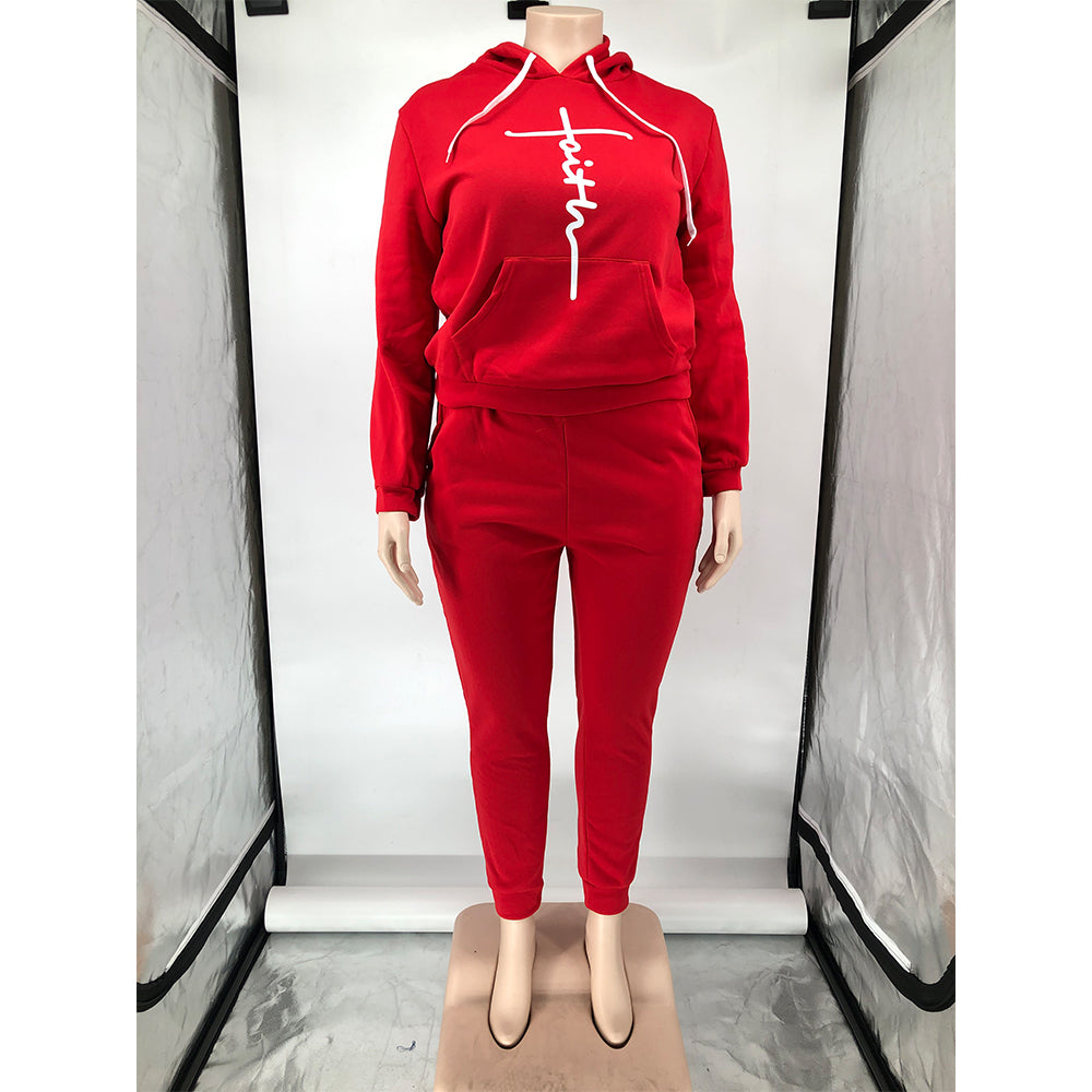 Trendy Plus Size Women's 2-Piece Tracksuit Set