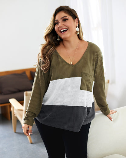 Plus Size Women's Knitted Sweater with Long Sleeves