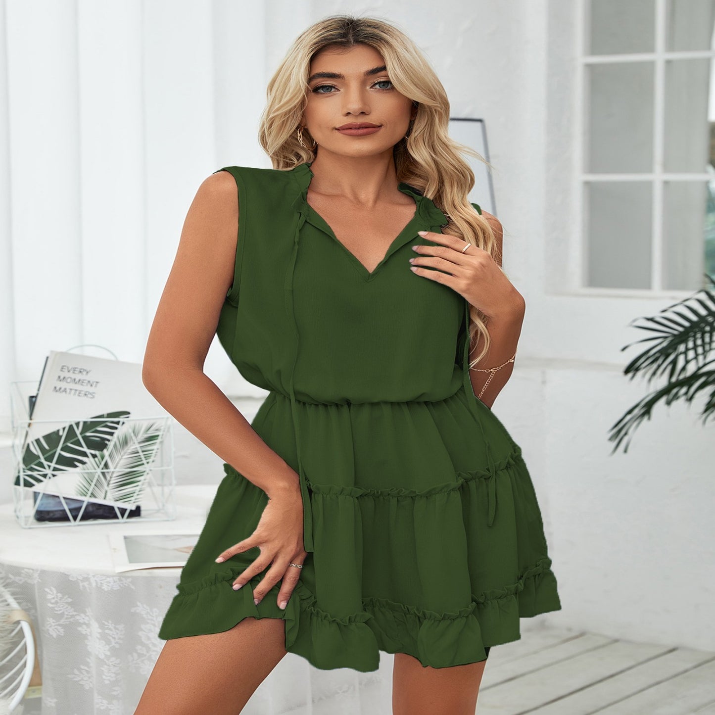 Sleeveless V-Neck Loose Knee-Length Dress