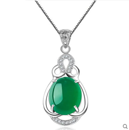 925 Silver Green Chalcedony Pendant Necklace