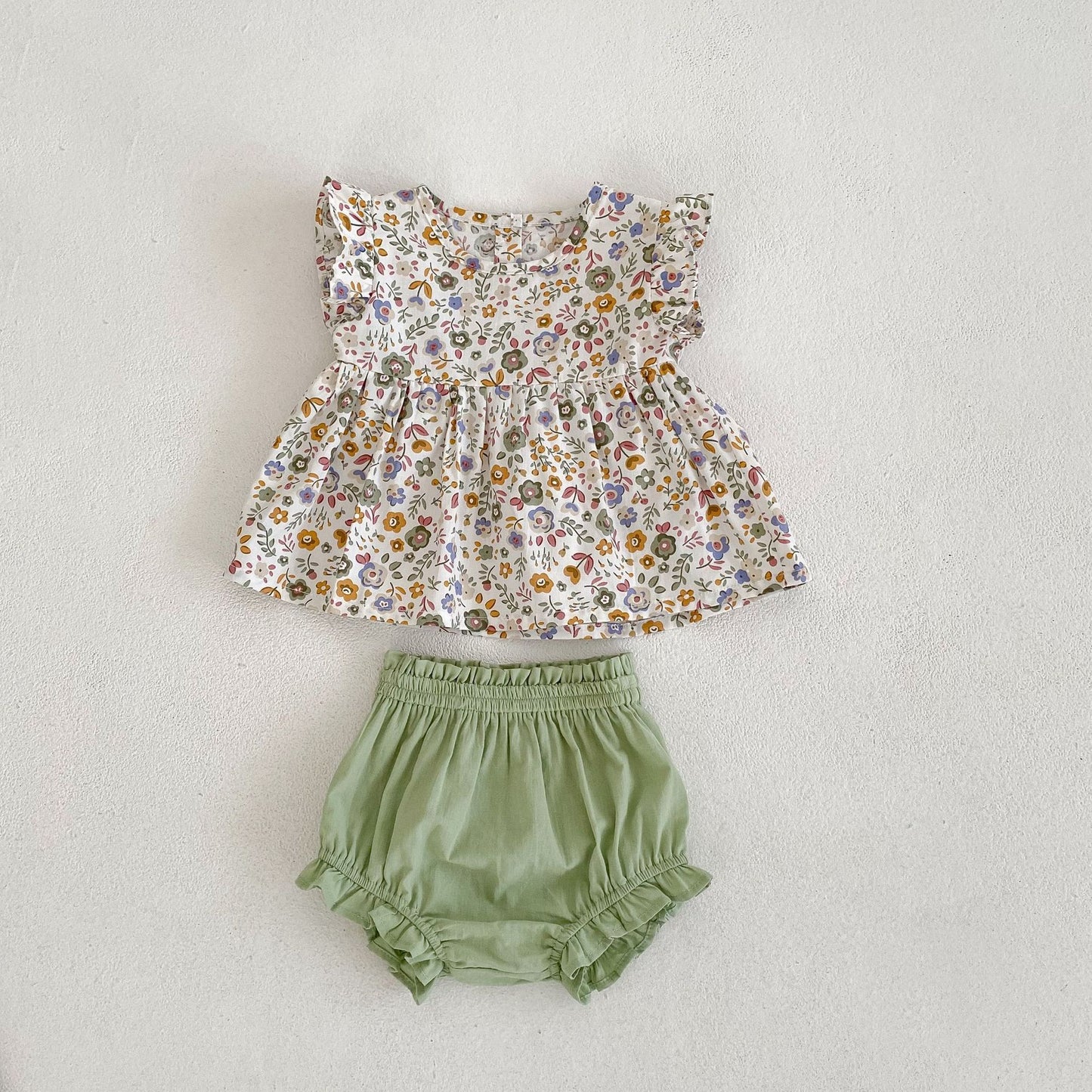 Floral Flying Sleeve Top & Shorts Set for Baby Girls