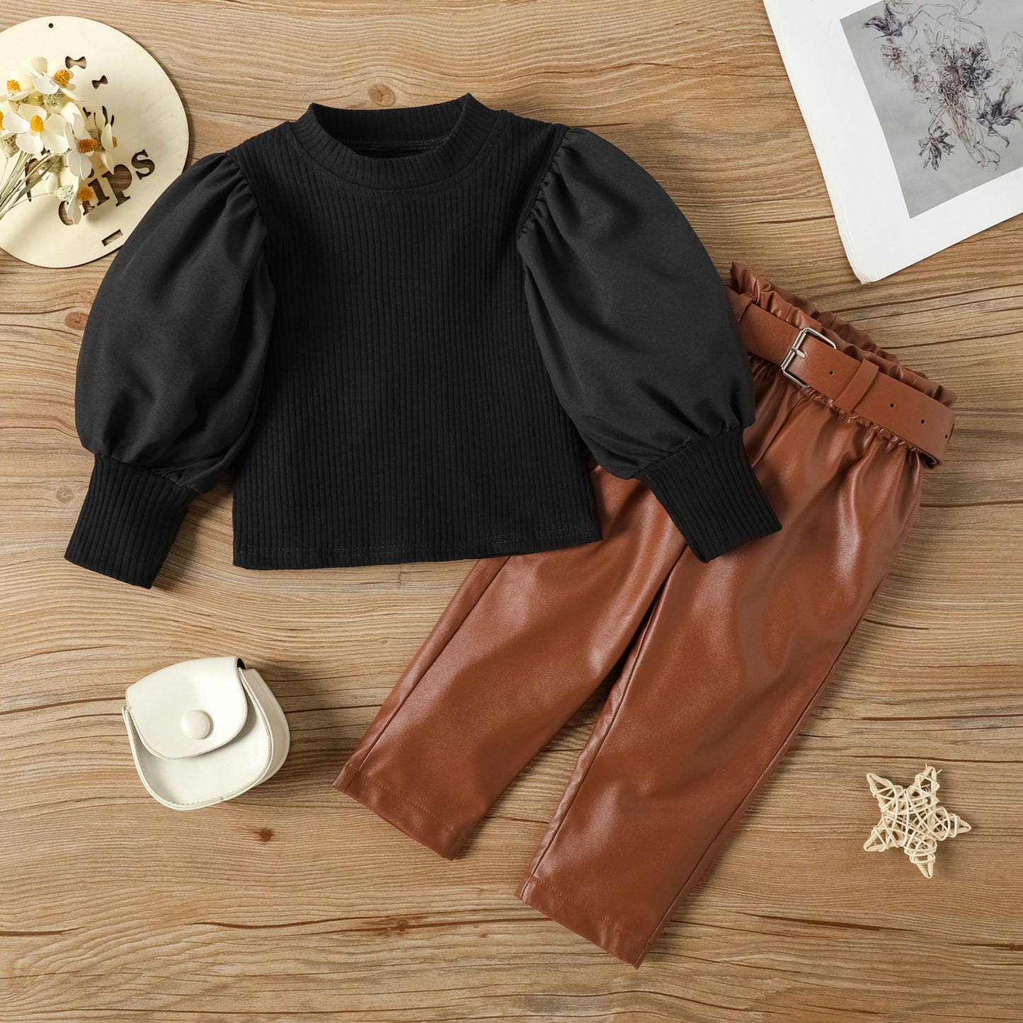 Fashionable Girls' Set with Puff Sleeve Top & Pants