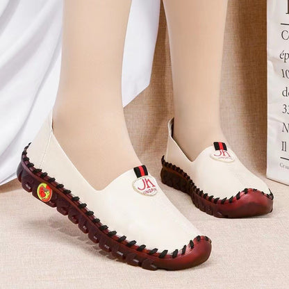 Comfortable Women's Casual Flat Leather Shoes for Daily Use