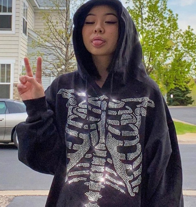 Women's Hooded Pullover Long Sleeve Sweatshirt