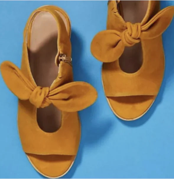 Frosted Fish Mouth Bow Thick High Heels - Trendy Attic Store01