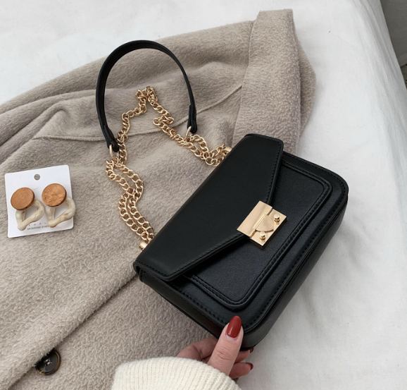 New Retro Chain Shoulder Bag