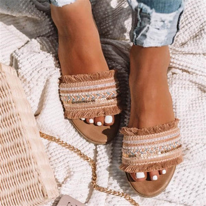 Plus Size Women's Flat Sandals and Flip Flops