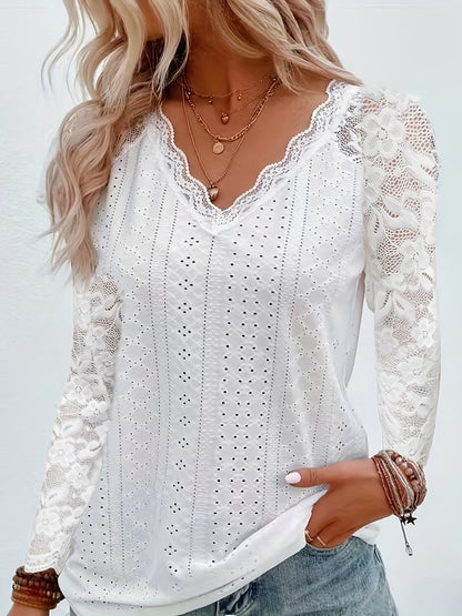 Chic Contrast Lace V-neck Eyelet T-Shirt