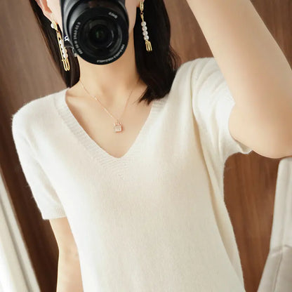 Women's V-Neck Short Sleeve Knit Sweater