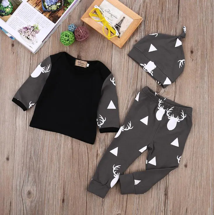 Triangle Print Deer Baby Bodysuit for Autumn