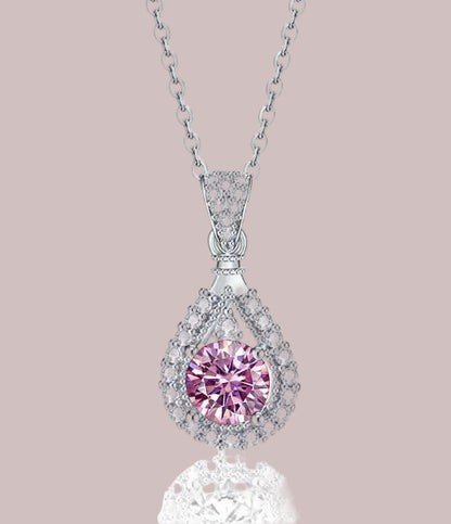 Drop-shaped Moissanite Necklace