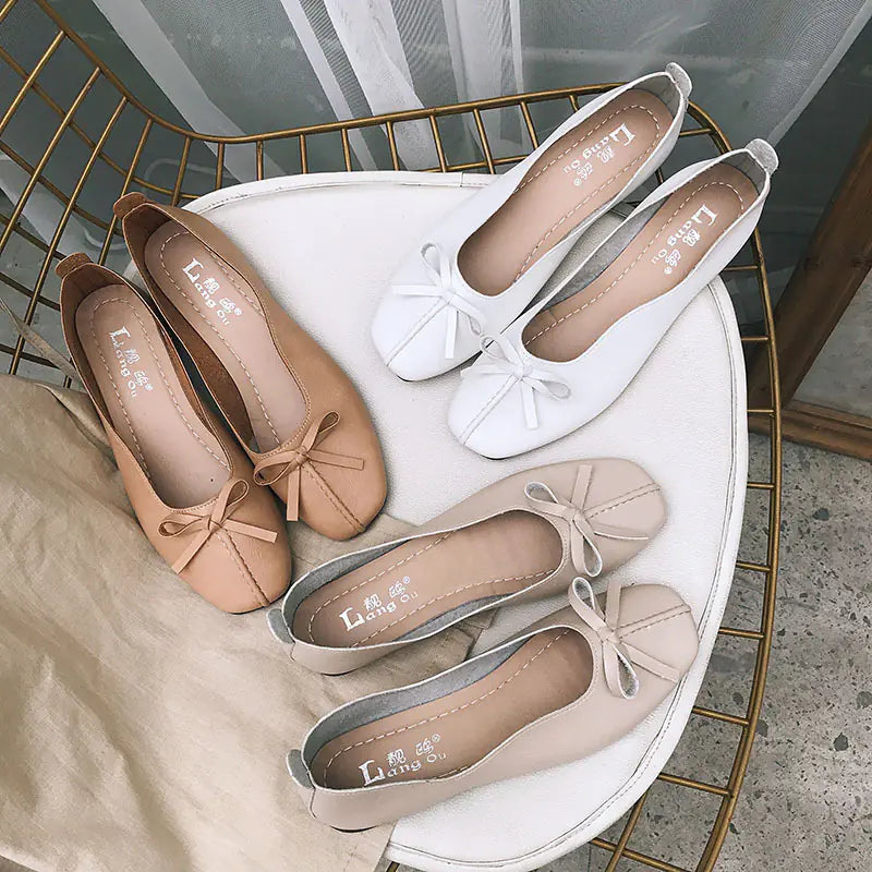 New Women's Flat Shoes - Winter Faux Leather Style