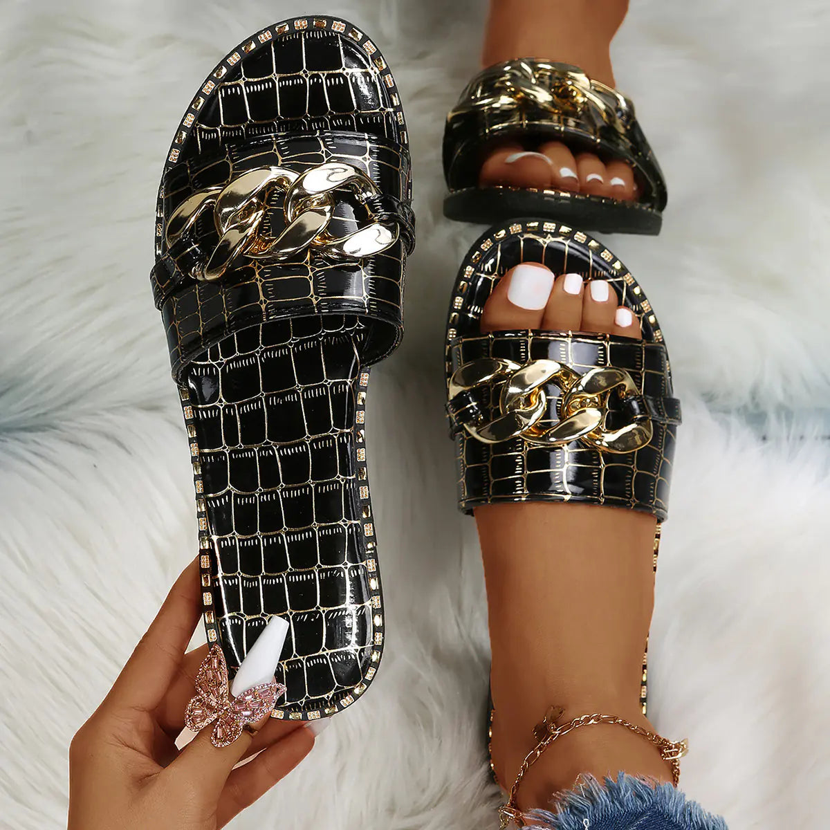 Plus Size Women's Fashion Flat Sandals - Trendy Attic Store01