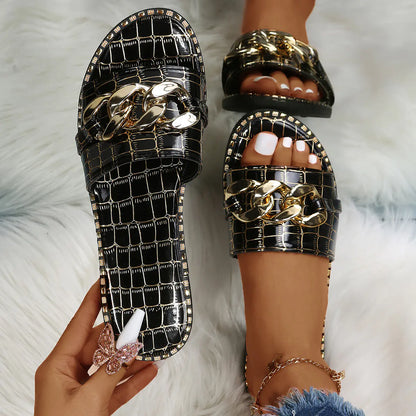 Plus Size Women's Fashion Flat Sandals - Trendy Attic Store01