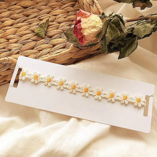 Daisy Lace Flower Choker Necklace for Women