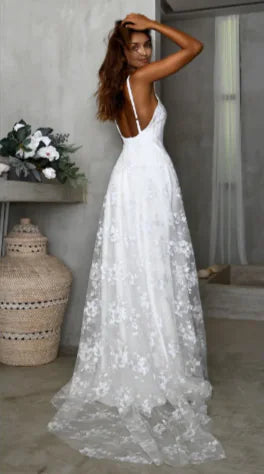 Spitzen-Maxikleid mit V-Ausschnitt