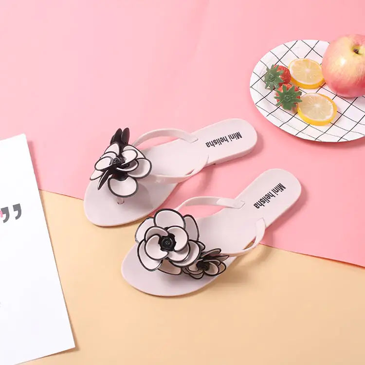Casual Flat-Bottomed Flower Beach Sandals and Slippers