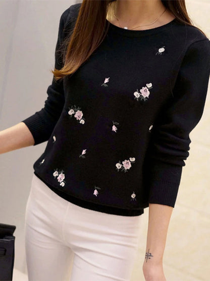 Women Embroidery Knitted  Pullover Sweater