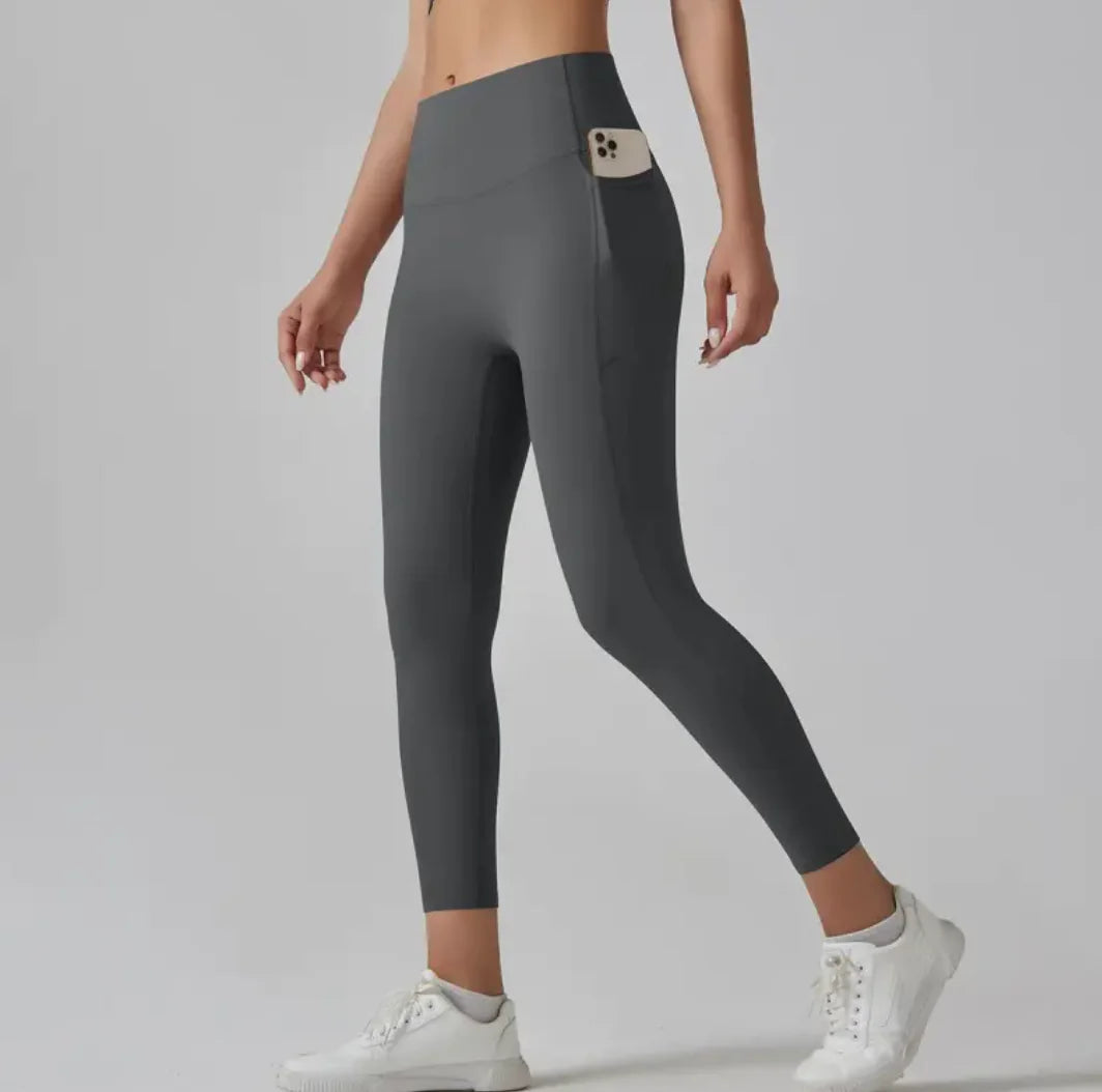 High-Waist Fitness Pants - Trendy Attic Store01