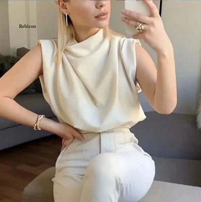 Women's Sleeveless Solid Color Round Neck Shirt