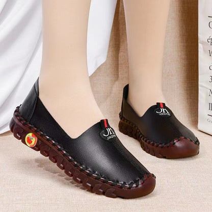 Comfortable Women's Casual Flat Leather Shoes for Daily Use