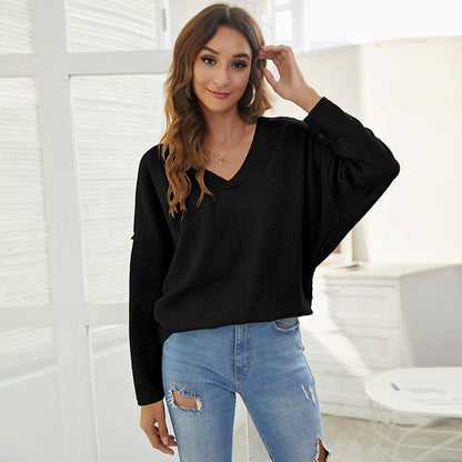 Loose V-Neck Padded Sweater with Drop Shoulder Design