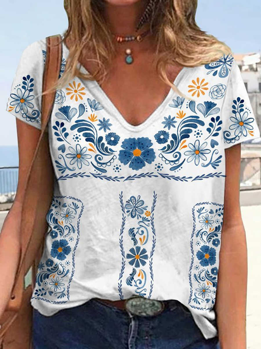 Plus Size Women's Casual V-Neck T-Shirt