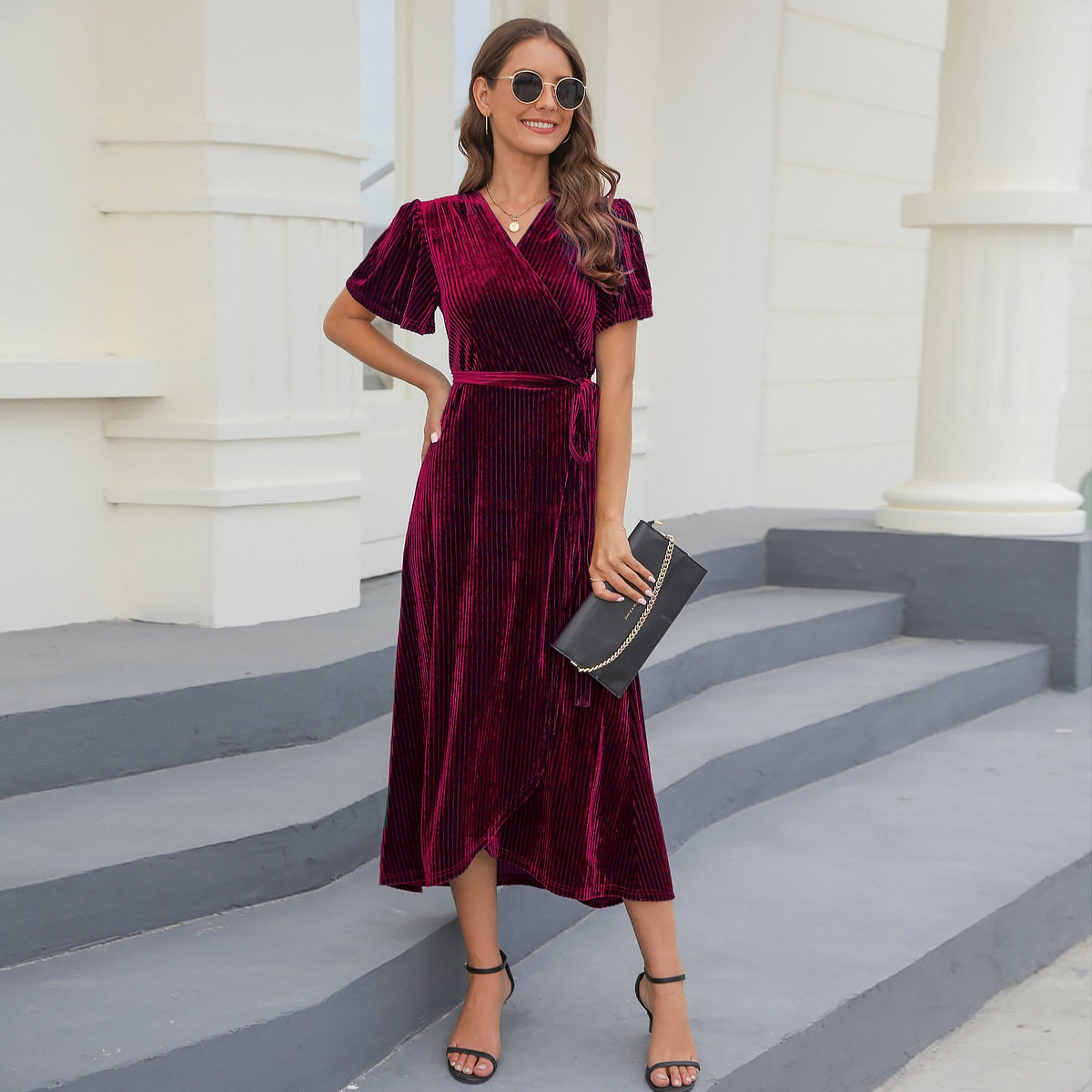Mid-Length Formal Dress in Gold Velvet for Women