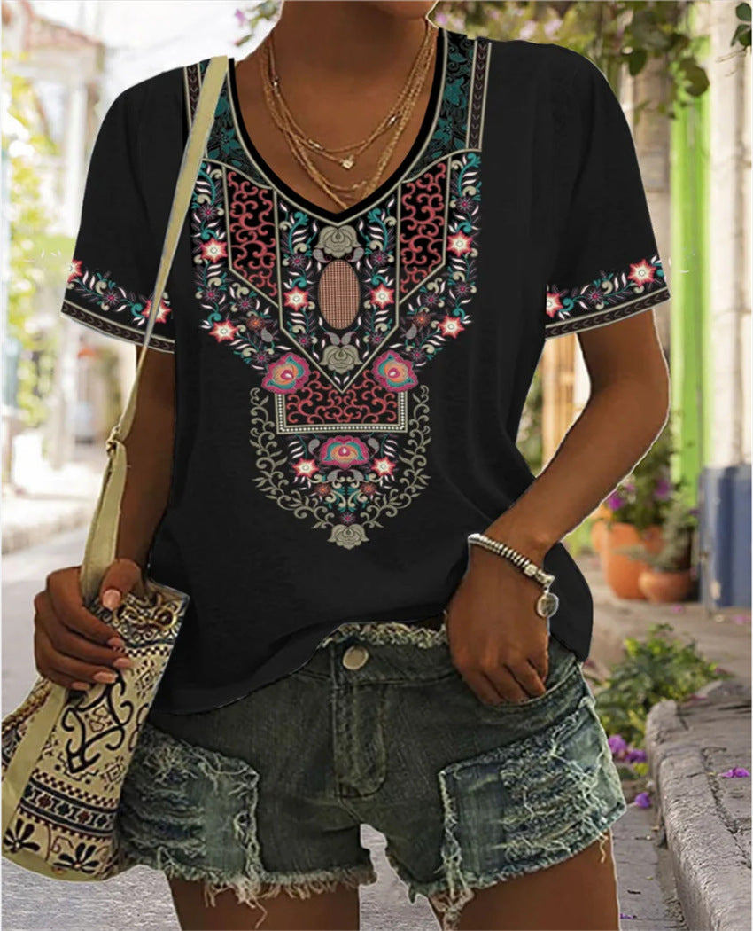 Plus Size Women's Casual V-Neck T-Shirt