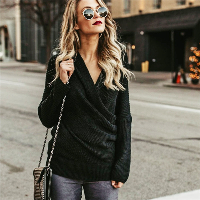 Solid Color Knit Sweater with Color Block Design