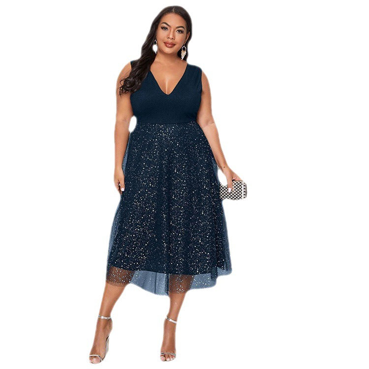 Elegant Summer Dress with V-Neck and Polka Dots