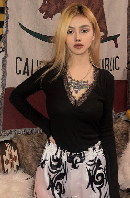 Black Slim Fit V-Neck Lace Trim Long Sleeve Top