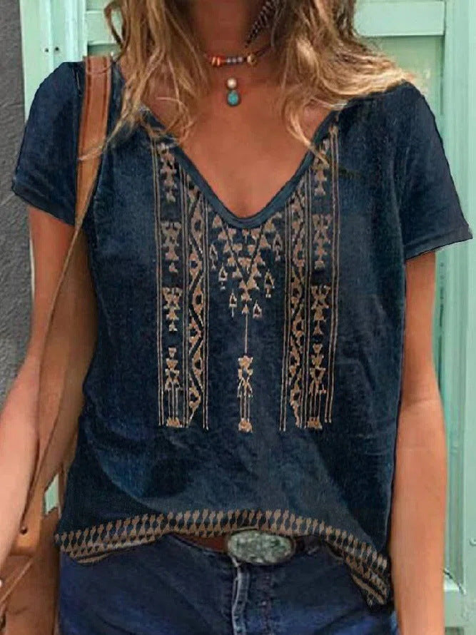 Plus Size Women's Casual V-Neck T-Shirt
