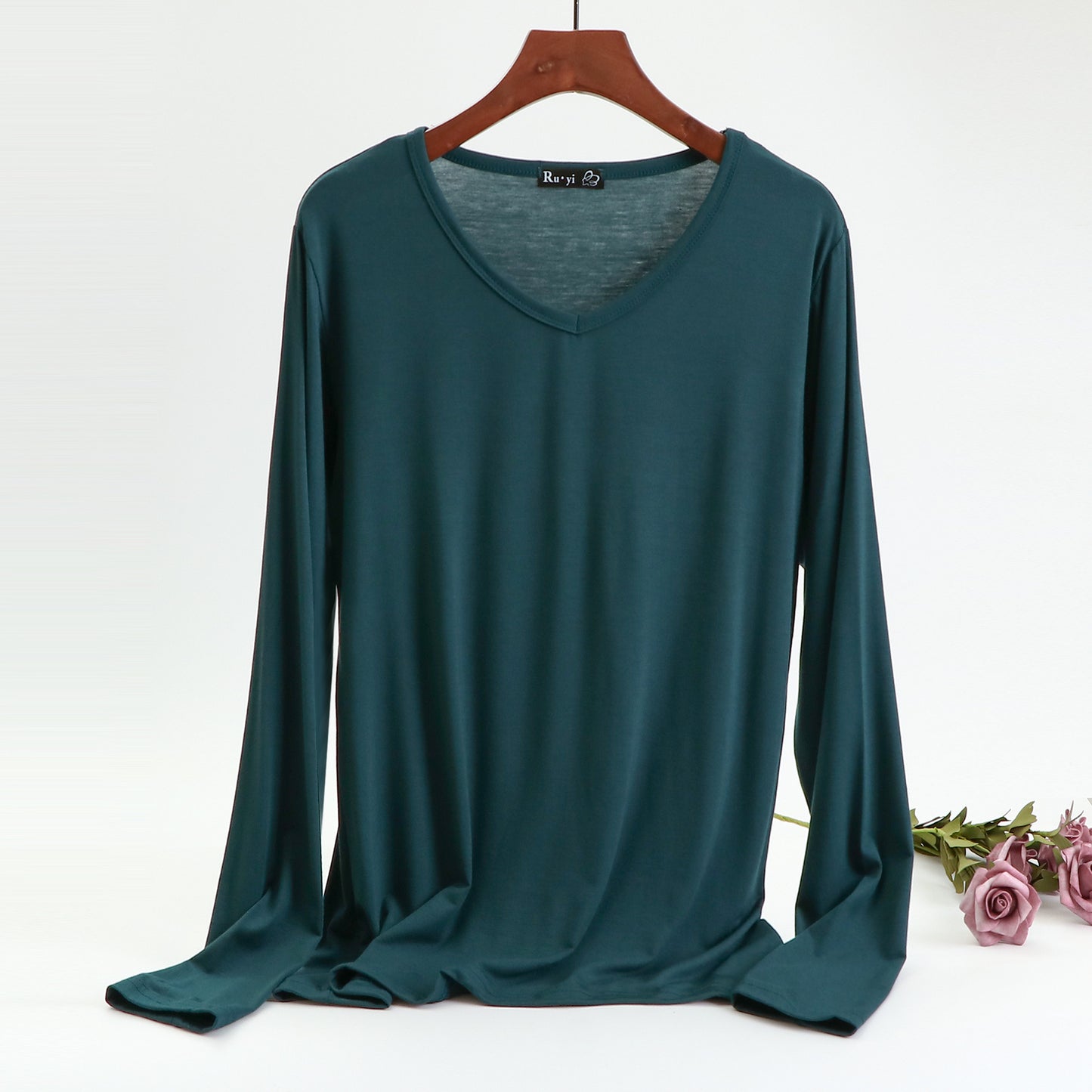 Ladies Plus Size V-neck Candy Color Long-sleeved Top