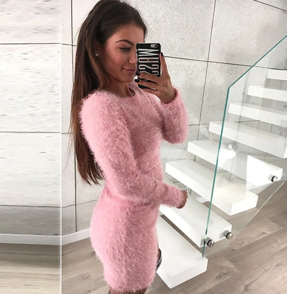 Long Sleeve Plush Dress with Round Neck (Mid-Length)