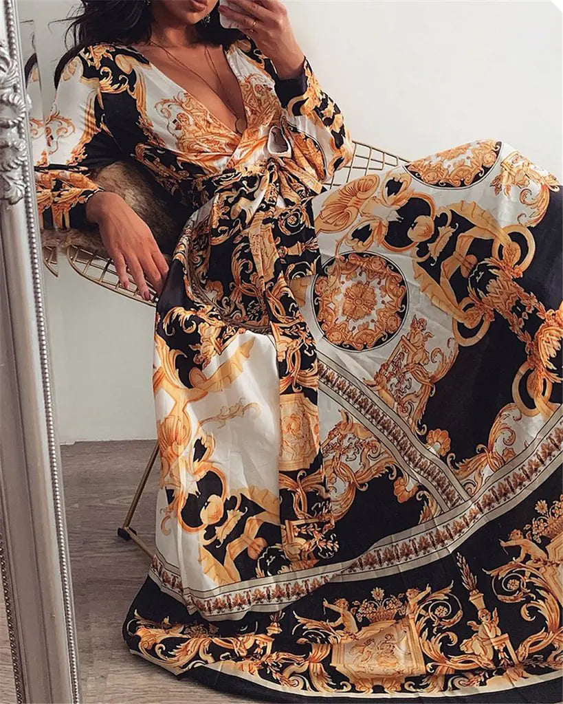 Vintage Floral Maxi Dress with V-Neck and Long Sleeves