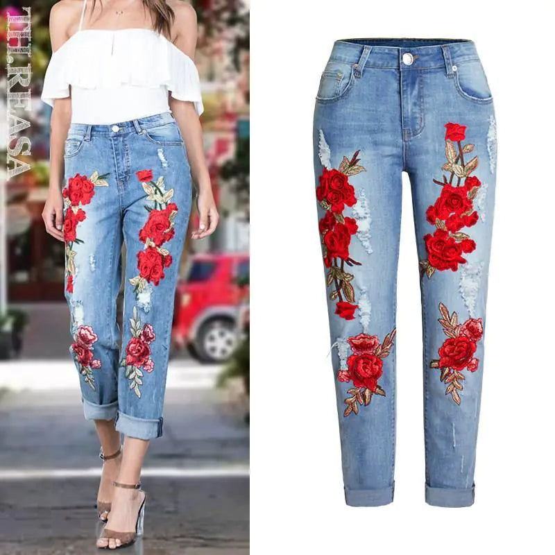 Plus Size Loose Hole Summer Jeans for Women