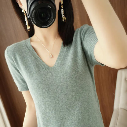 Women's V-Neck Short Sleeve Knit Sweater