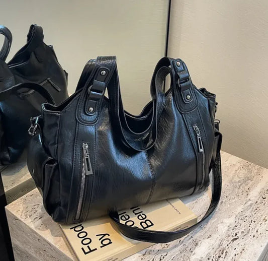 Retro Large Capacity Crossbody Handbag