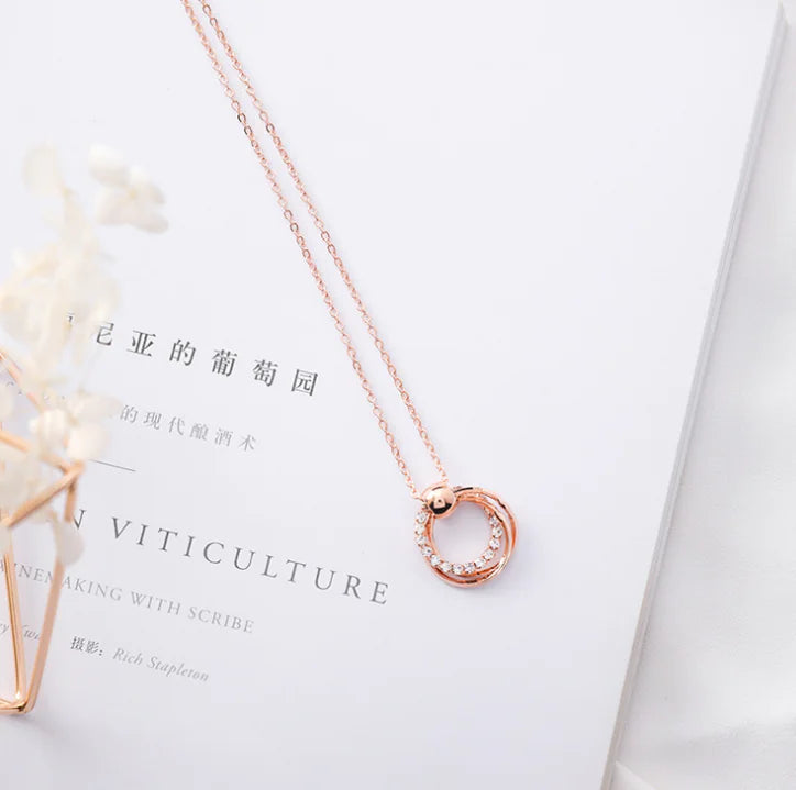 Circle Sparkling Diamond Earrings and Necklace Set