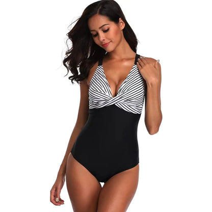 New Stylish One-Piece Plus Size Women's Swimsuit