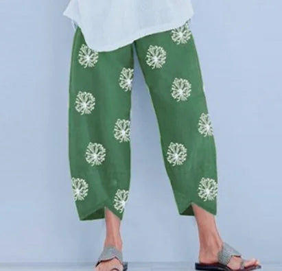 Plus Size Women's Dandelion Print Wide Leg Pants